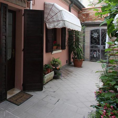 Porta Del Carmine Bed & Breakfast Comacchio Ngoại thất bức ảnh